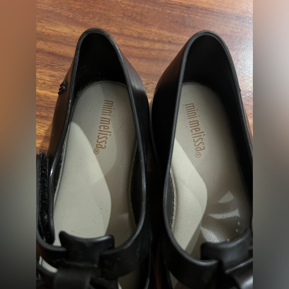 Mini Melissa Loafer Velcro size 9.0 US 25/26 EU black bow - Picture 3 of 10